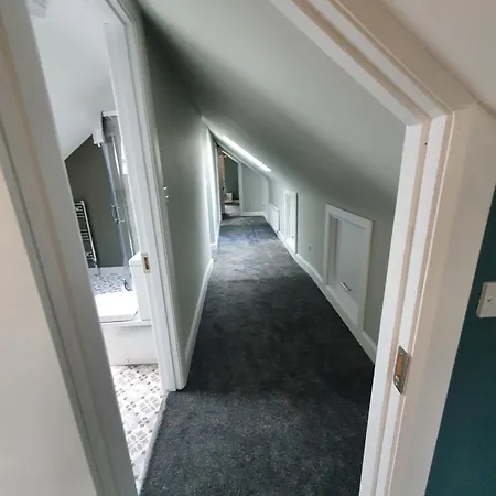 شقة New 3 Bedroom By The Belmullet.