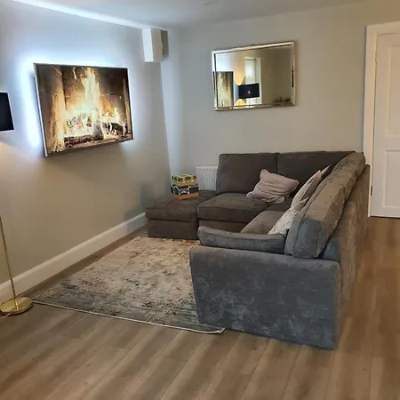 New 3 Bedroom By The Belmullet.