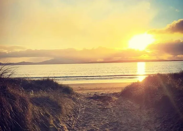 Апартаменты New 3 Bedroom By The Belmullet.